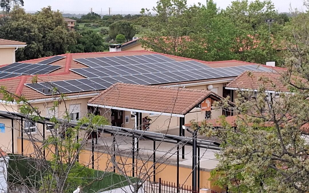 Comunidad energética en CEIP Juan de Goyeneche con un total de 200 kWn