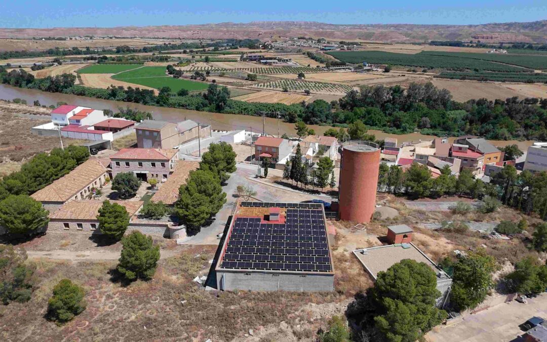 Instalación solar de autoconsumo con excedentes – Potabilizadora de Sástago (Zaragoza)