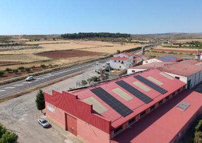 Instalación solar de autoconsumo con excedentes en Montalbán (Teruel)