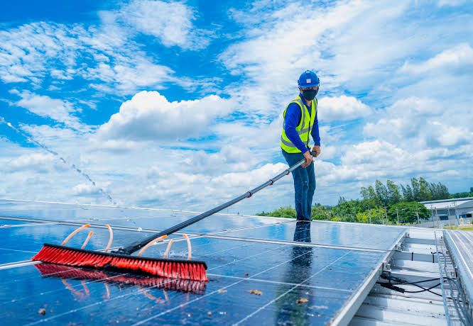 Solaico se une a Comunidad Solar para ofrecer mantenimiento fotovoltaico profesional